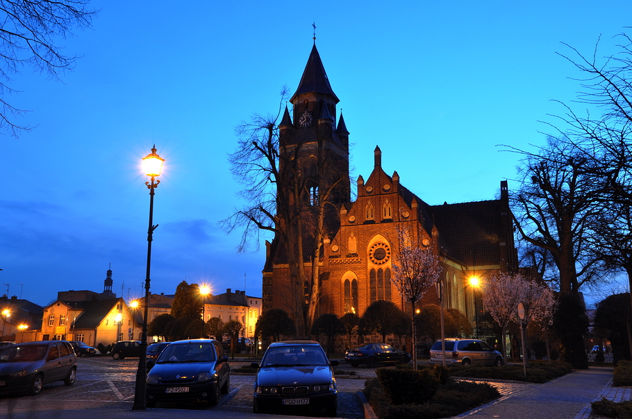 <!--:pl-->Plac Powstańców Wielkopolskich<!--:--><!--:en-->Powstańców Wielkopolskich Square<!--:--><!--:de-->Platz der Aufständischen von Großpolen <!--:-->  zdjęcia Grodzisk Wlkp.