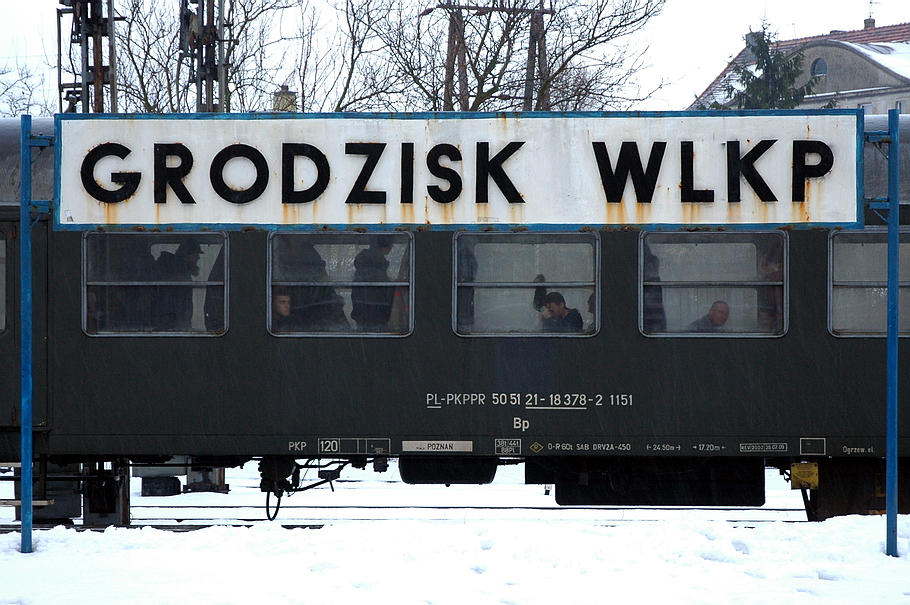 Stacja kolejowa w 2010  zdjęcia Grodzisk Wlkp.